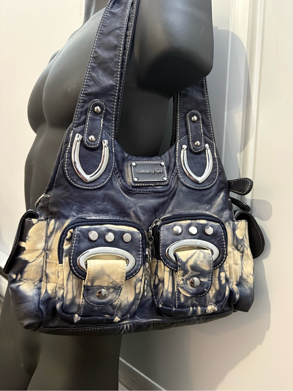 Celiberty Gril Y2K vintage blue and cream faux leather shoulder bag